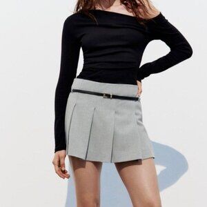 ZARA Women Grey Shorts SIZE L 1308/552/229